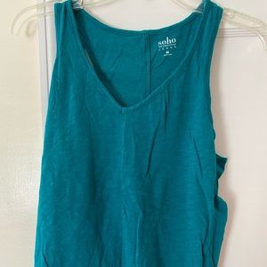 Lightweight tank top